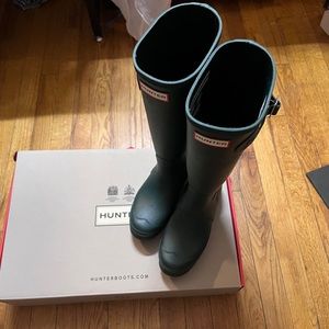 Hunter green rain boots
